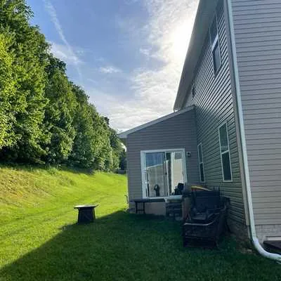 Stoneman Landscaping LLC